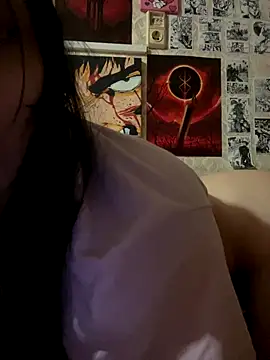 Snapshot of Pepe-pupu chatting on October 20, 2025, 5:35 pm Pepe-pupu online show from October 20, 2025, 5:35 pm