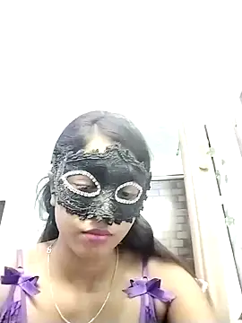 Snapshot of royaldoll-143 chatting on January 27, 2025, 10:38 am royaldoll-143 online show from January 27, 2025, 10:38 am