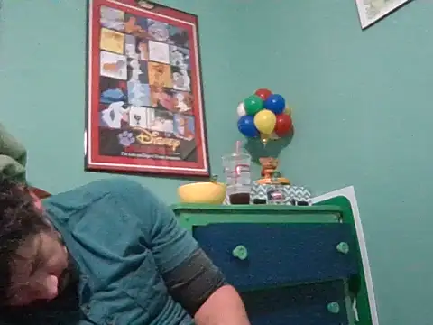 Snapshot of Curved4Pleasure chatting on February 18, 2026, 12:01 pm Curved4Pleasure online show from February 18, 2026, 12:01 pm