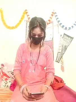 Lily Baby  online show from October 27, 2025, 10:27 am