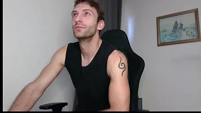 Snapshot of Ian_997 chatting on October 12, 2025, 6:15 am Ian 997 online show from October 12, 2025, 6:15 am