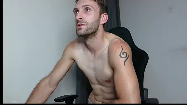 Snapshot of Ian_997 chatting on September 10, 2025, 8:19 pm Ian 997 online show from September 10, 2025, 8:19 pm