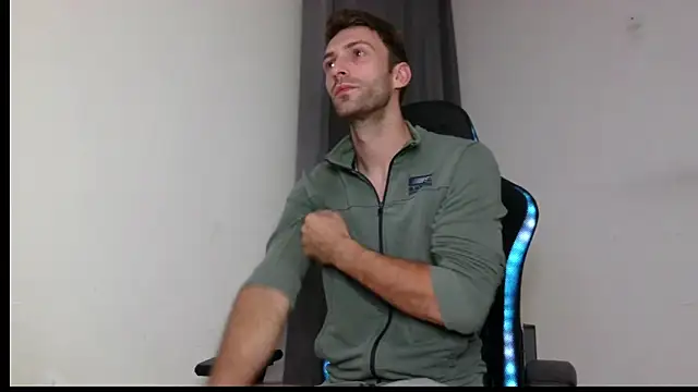 Snapshot of Ian_997 chatting on September 16, 2025, 3:51 am Ian 997 online show from September 16, 2025, 3:51 am