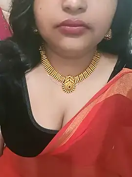 Snapshot of Ashwini_Gowda_91 chatting on December 21, 2024, 2:41 am Ashwini Gowda 91 online show from December 21, 2024, 2:41 am