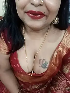 Snapshot of Ashwini_Gowda_91 chatting on March 5, 2025, 3:18 am Ashwini Gowda 91 online show from March 5, 2025, 3:18 am