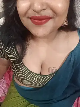 Snapshot of Ashwini_Gowda_91 chatting on March 14, 2025, 4:40 pm Ashwini Gowda 91 online show from March 14, 2025, 4:40 pm