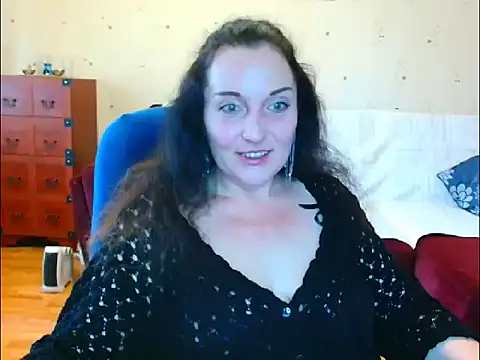 Alice3694 online show from April 24, 2026, 6:48 am