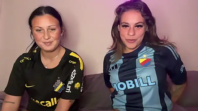 Snapshot of Dif-tjejen chatting on September 18, 2025, 9:29 pm Dif-tjejen online show from September 18, 2025, 9:29 pm