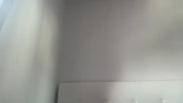 julialupato1606 online show from March 12, 2026, 1:26 pm