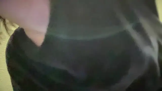 Snapshot of EvilDemon94 chatting on October 25, 2025, 5:57 pm EvilDemon94 online show from October 25, 2025, 5:57 pm