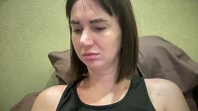 Snapshot of EvilDemon94 chatting on December 4, 2025, 6:18 pm EvilDemon94 online show from December 4, 2025, 6:18 pm