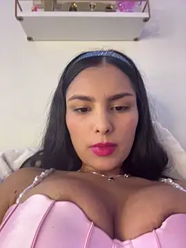 Maddy Rouse  online show from March 9, 2025, 2:18 am