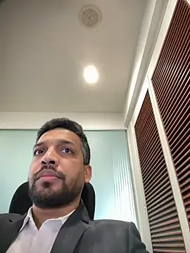 Snapshot of a4ashes chatting on December 15, 2025, 5:02 am a4ashes online show from December 15, 2025, 5:02 am