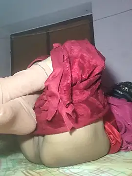 Snapshot of IndianRima chatting on December 16, 2025, 4:17 am IndianRima online show from December 16, 2025, 4:17 am