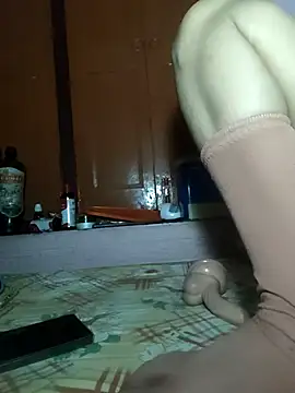 Snapshot of IndianRima chatting on January 14, 2026, 9:57 am IndianRima online show from January 14, 2026, 9:57 am