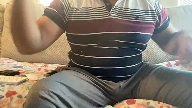 Snapshot of Bbcfun44 chatting on February 20, 2025, 7:41 pm Bbcfun44 online show from February 20, 2025, 7:41 pm