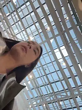 Holly Play online show from March 25, 2026, 12:04 pm