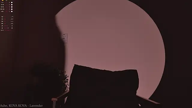 MichaellaMoon online show from November 30, 2025, 7:03 pm