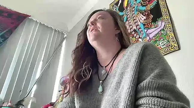 Snapshot of Lyrann89 chatting on January 25, 2025, 3:41 pm Lyrann89 online show from January 25, 2025, 3:41 pm