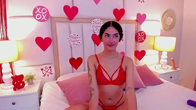 Snapshot of EllaBennet chatting on February 15, 2025, 5:51 am EllaBennet online show from February 15, 2025, 5:51 am