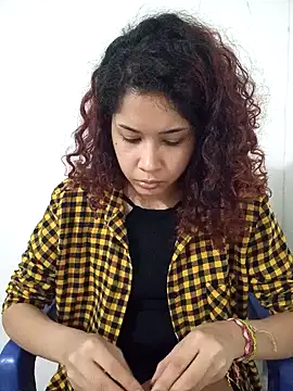 Caccau scorpion online show from February 20, 2025, 11:32 pm