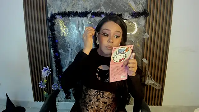 nicol jone1 online show from October 25, 2025, 10:54 pm