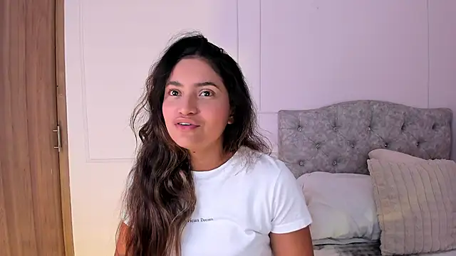 Snapshot of Isa_squirt1 chatting on November 8, 2025, 5:55 am Isa squirt1 online show from November 8, 2025, 5:55 am