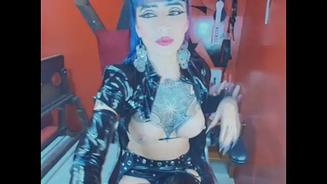 Snapshot of AlissaPeachx chatting on November 18, 2025, 5:55 am AlissaPeachx online show from November 18, 2025, 5:55 am