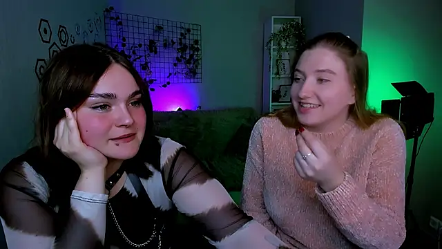 Snapshot of daisy_candy chatting on October 12, 2025, 7:59 pm daisy candy online show from October 12, 2025, 7:59 pm