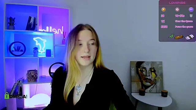 daisy candy online show from November 29, 2025, 8:20 pm