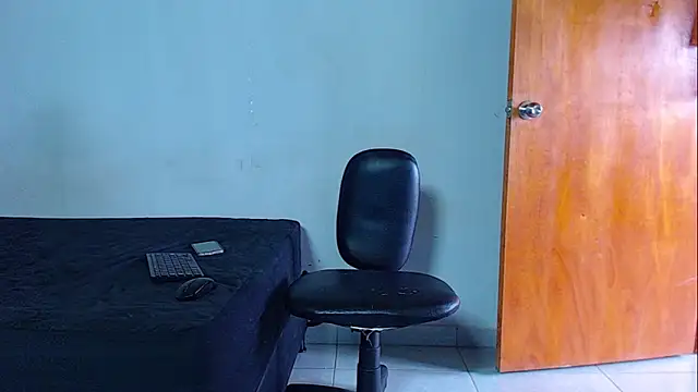 mikecoper 23 online show from January 8, 2026, 2:12 pm