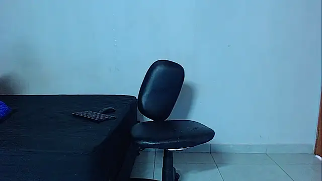 mikecoper 23 online show from February 1, 2026, 1:53 pm