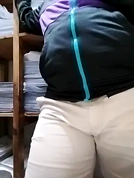 Whiper2024 online show from February 13, 2026, 6:30 pm