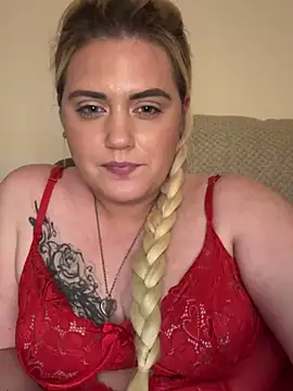 Blondiee3088 online show from January 25, 2025, 1:21 am