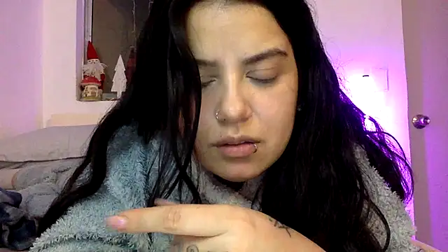 Snapshot of Mariasool chatting on December 22, 2024, 9:11 am Mariasool online show from December 22, 2024, 9:11 am