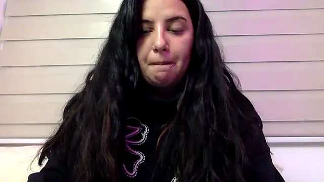 Snapshot of Mariasool chatting on September 24, 2025, 4:30 am Mariasool online show from September 24, 2025, 4:30 am