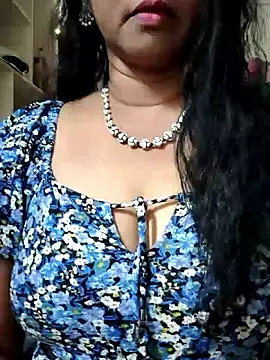 Snapshot of Bangarupapa chatting on February 20, 2026, 4:53 am Bangarupapa online show from February 20, 2026, 4:53 am