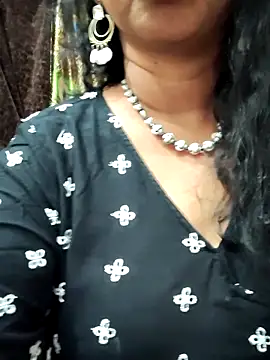 Snapshot of Bangarupapa chatting on February 2, 2026, 6:29 pm Bangarupapa online show from February 2, 2026, 6:29 pm