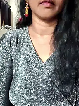 Snapshot of Bangarupapa chatting on February 17, 2026, 5:32 pm Bangarupapa online show from February 17, 2026, 5:32 pm