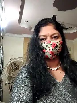 Snapshot of Bangarupapa chatting on December 3, 2025, 4:28 pm Bangarupapa online show from December 3, 2025, 4:28 pm