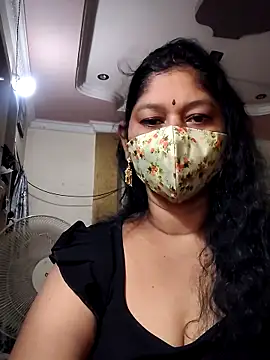 Snapshot of Bangarupapa chatting on November 4, 2025, 12:42 pm Bangarupapa online show from November 4, 2025, 12:42 pm