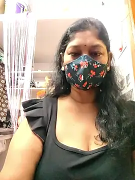 Snapshot of Bangarupapa chatting on October 18, 2025, 4:53 pm Bangarupapa online show from October 18, 2025, 4:53 pm