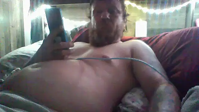 hornygiltz92 online show from April 5, 2026, 6:31 am