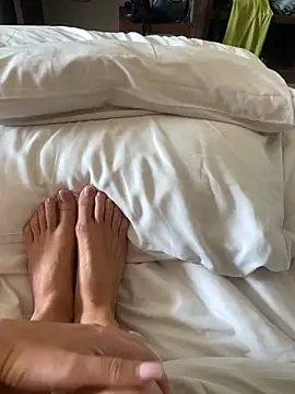 Snapshot of English-Chloe96 chatting on March 21, 2025, 5:11 am English-Chloe96 online show from March 21, 2025, 5:11 am