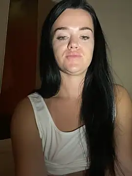 Snapshot of English-Chloe96 chatting on February 12, 2026, 6:40 pm English-Chloe96 online show from February 12, 2026, 6:40 pm