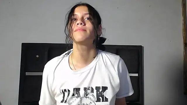 Snapshot of realshy-Stepsis chatting on May 2, 2026, 1:27 pm realshy-Stepsis online show from May 2, 2026, 1:27 pm