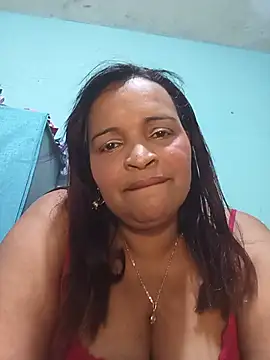 Snapshot of _violetta_- chatting on July 17, 2026, 2:53 am violetta - online show from July 17, 2026, 2:53 am
