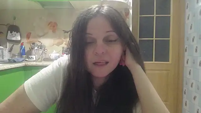 Snapshot of CatMelissa chatting on April 28, 2026, 9:52 pm CatMelissa online show from April 28, 2026, 9:52 pm