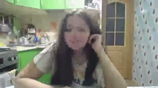 Snapshot of CatMelissa chatting on May 4, 2026, 10:01 pm CatMelissa online show from May 4, 2026, 10:01 pm