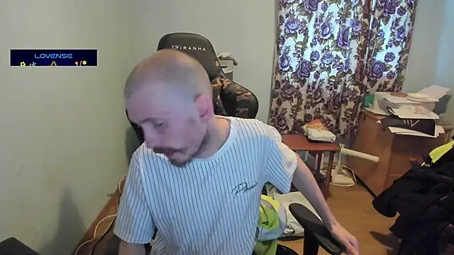 Snapshot of sexy264329 chatting on March 3, 2025, 4:15 pm sexy264329 online show from March 3, 2025, 4:15 pm